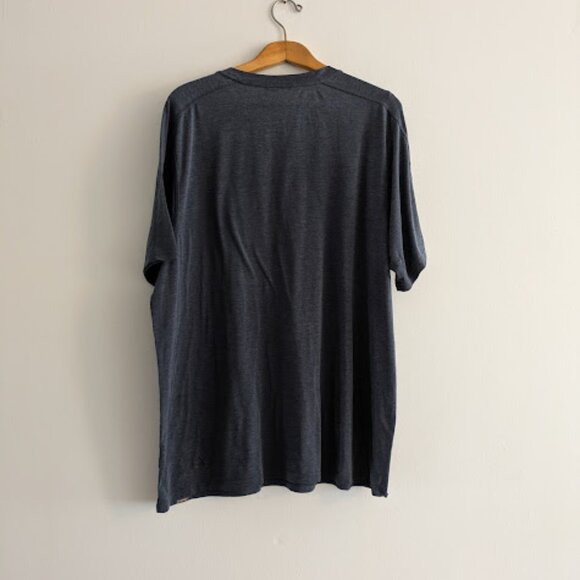 LL Bean Gray/Blue T-Shirt Size XL Tall - Picture 4 of 8